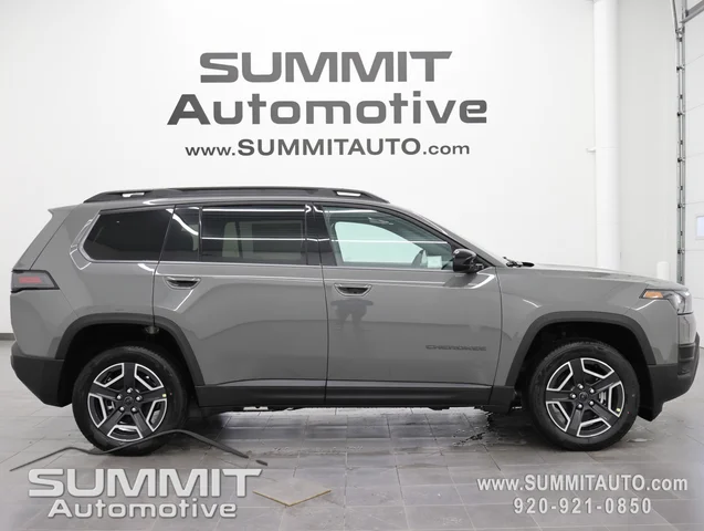 2026 Jeep Cherokee Laredo