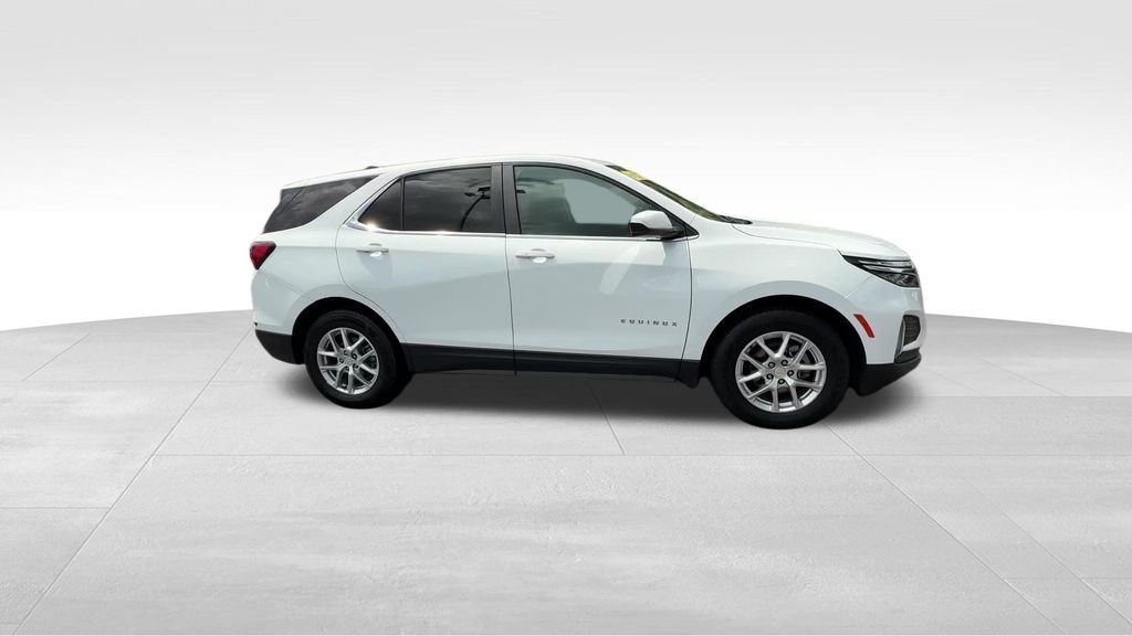 Used 2024 White Chevrolet LT image 7