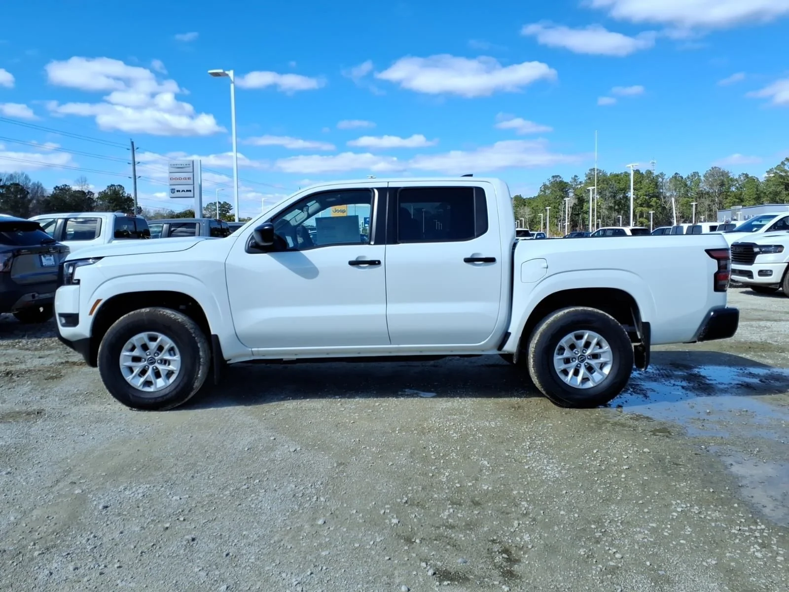 New 2026 Glacier White Nissan Crew Cab S image 3