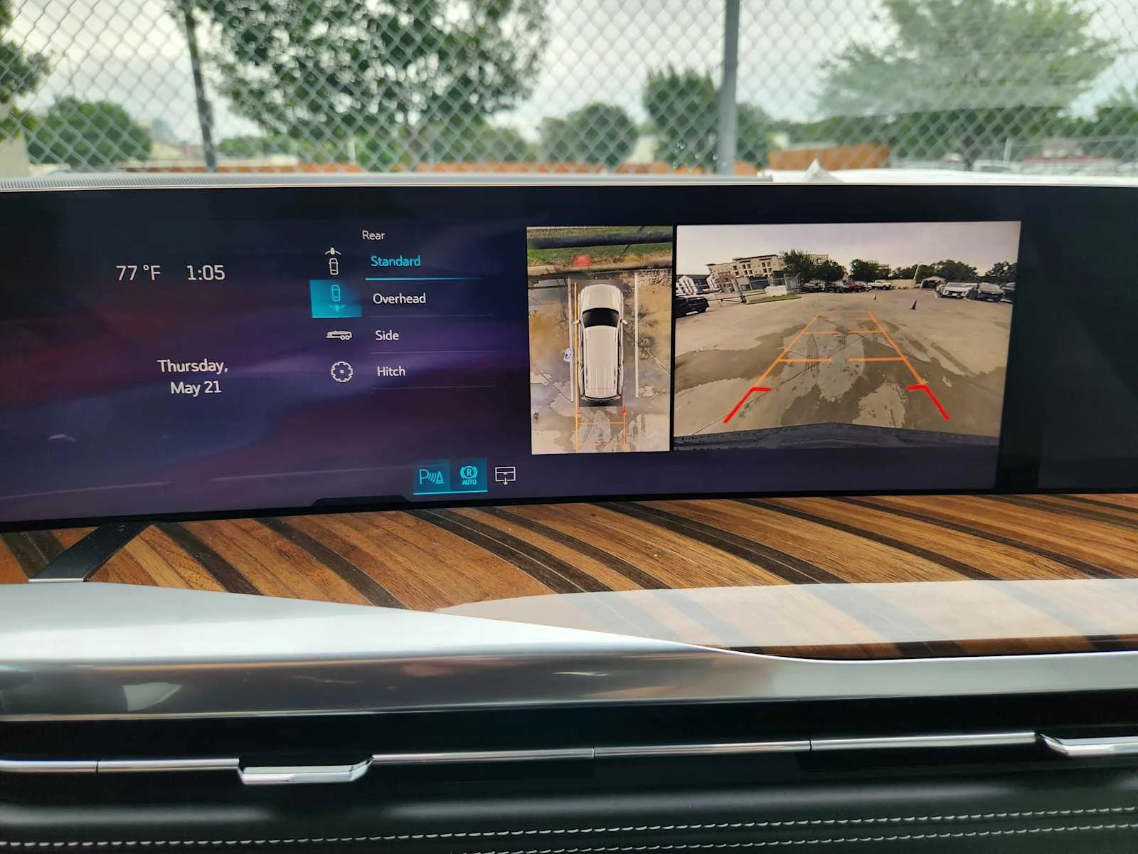 2026 Cadillac Escalade Platinum Sport - Photo 12