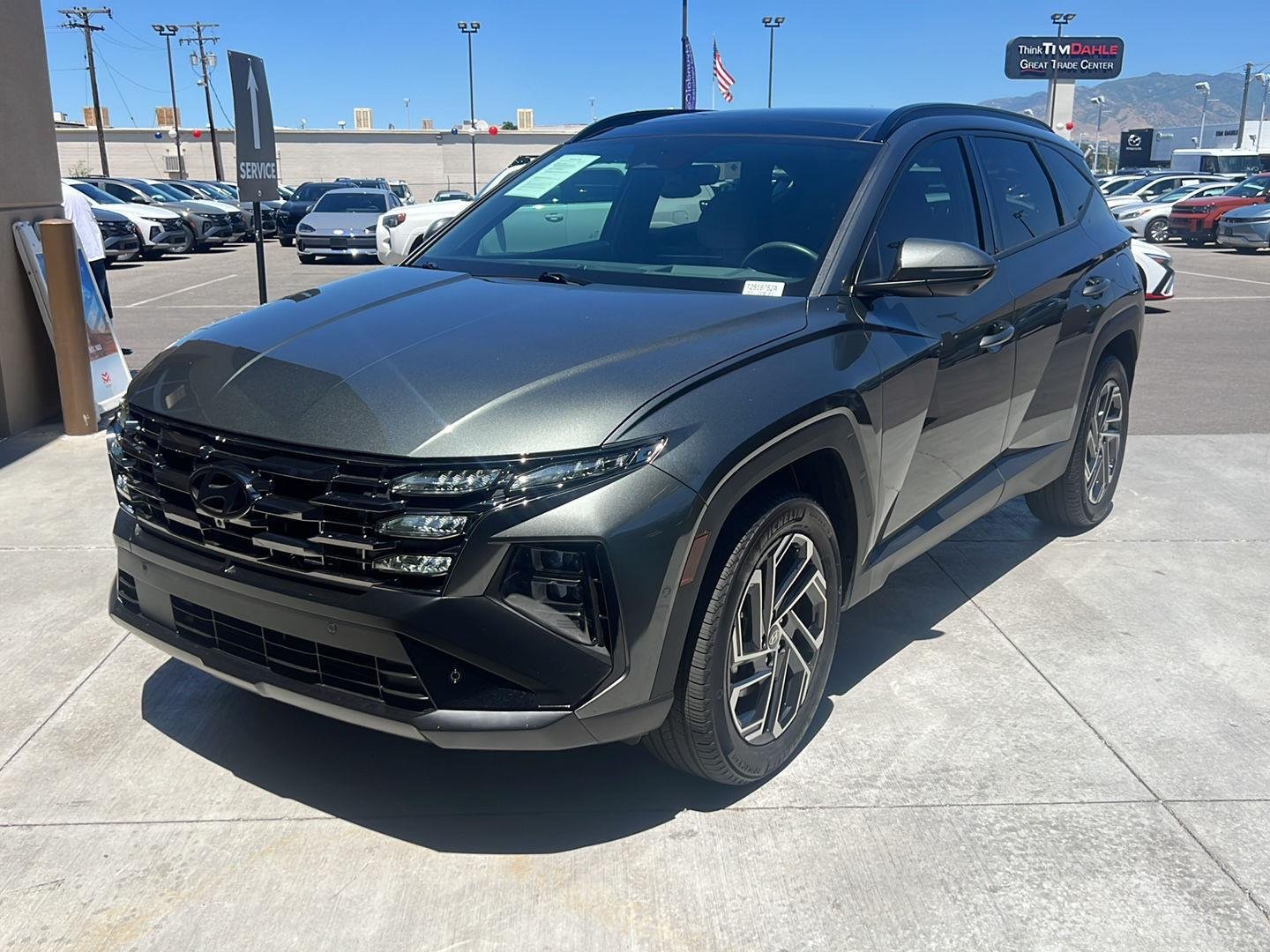 Certified Used 2025 Amazon Gray Hyundai Limited image 1