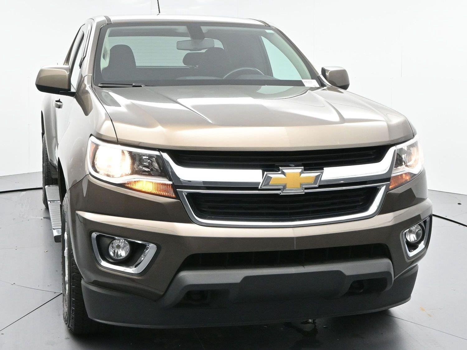 Used 2015 Brownstone Metallic Chevrolet 4WD LT image 2