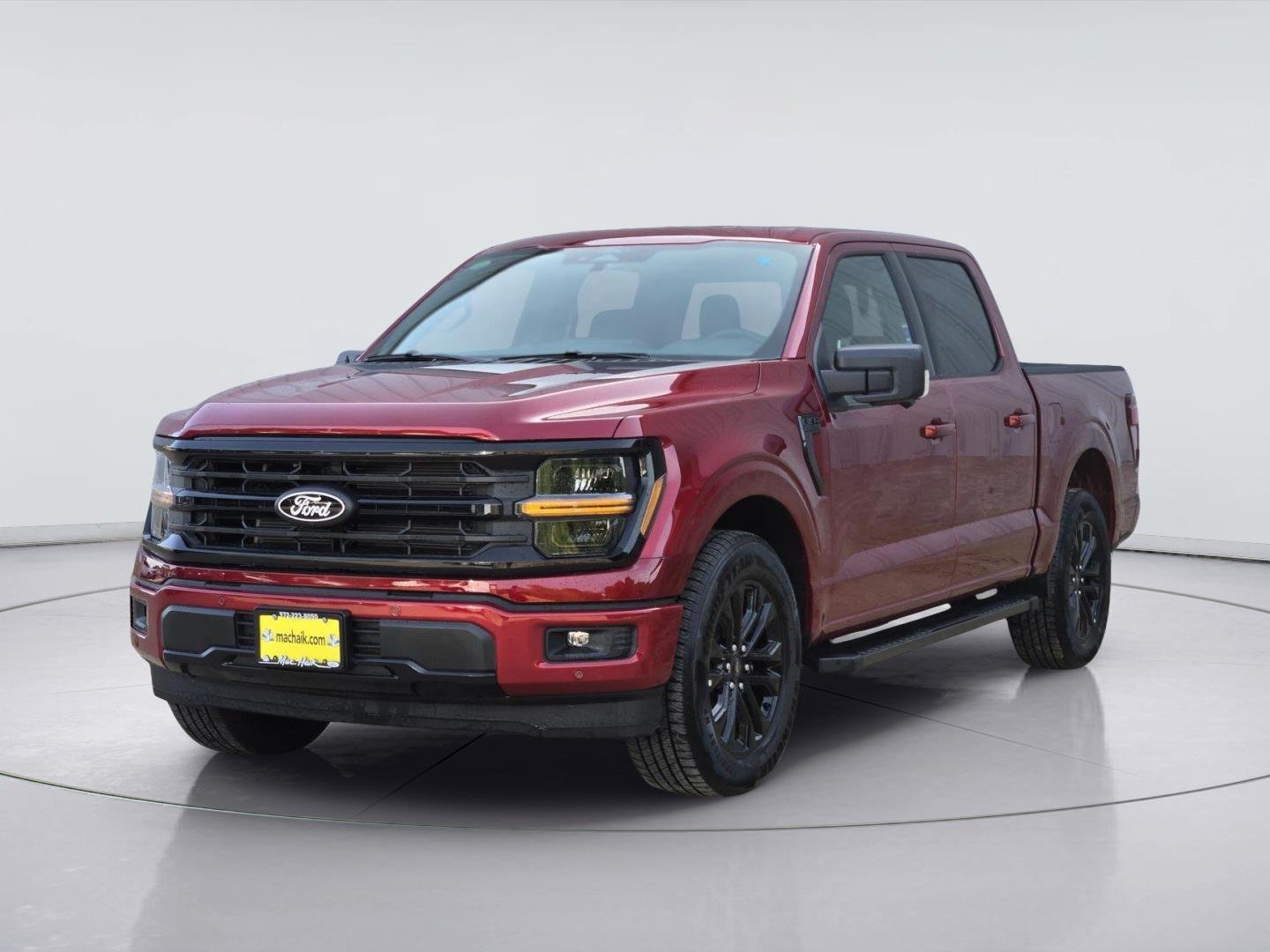New 2026 Ruby Red Metallic Tinted Clearcoat Ford XLT image 2