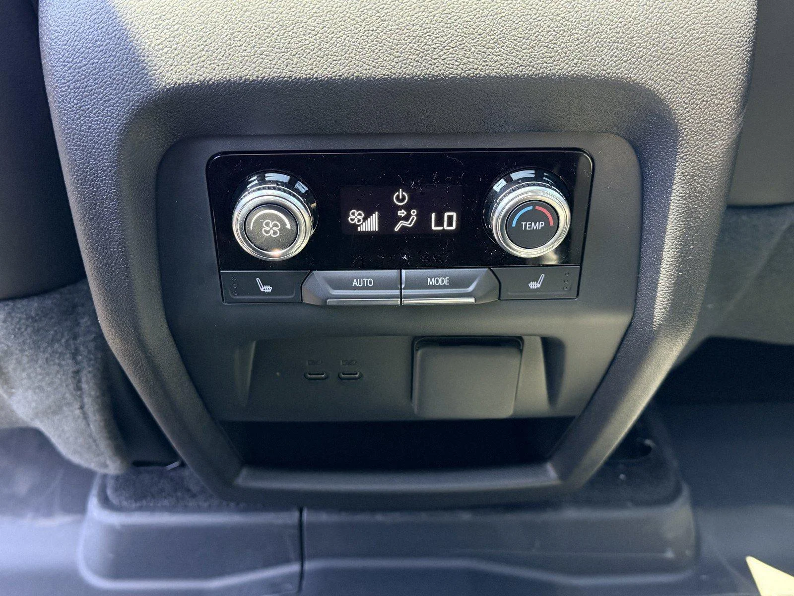 New 2026 Glacier White Tricoat GMC Denali Ultimate image 16
