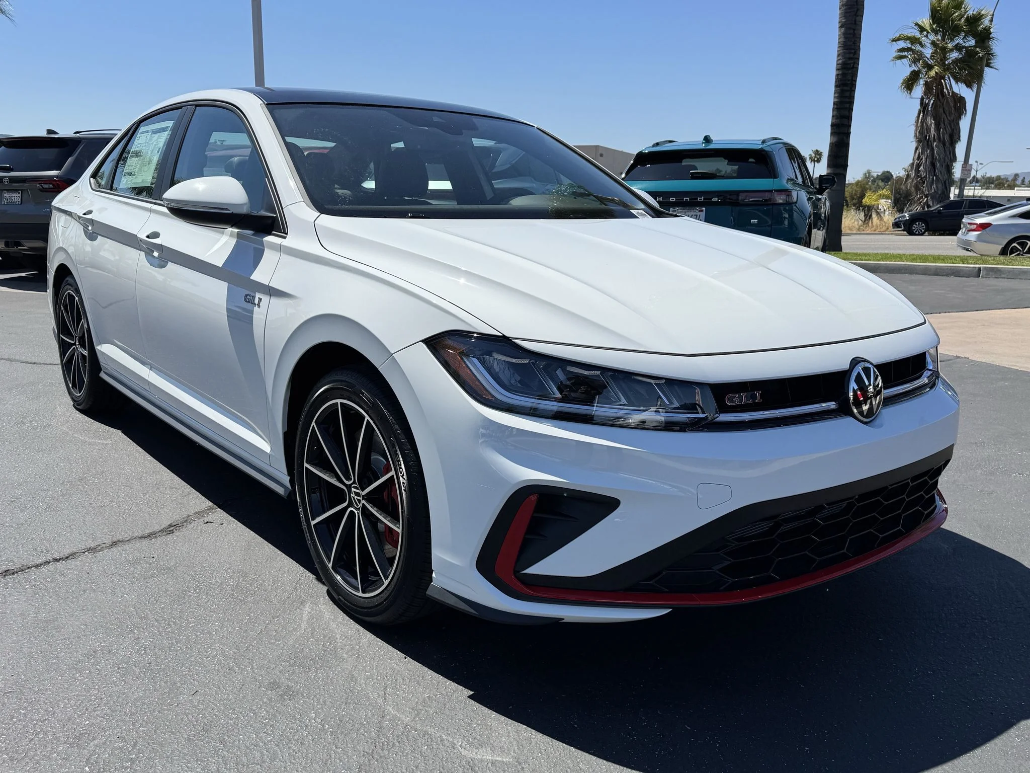 New 2026 Pure White Volkswagen Autobahn image 2