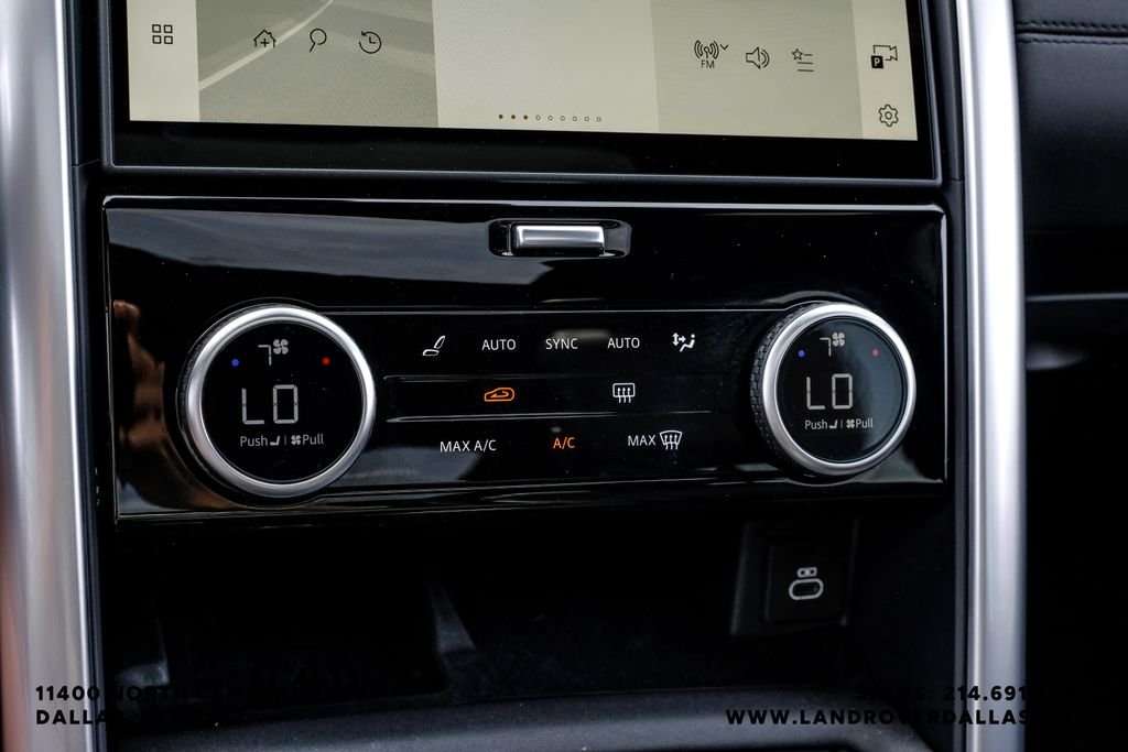 Used 2025 Black Land Rover S image 33