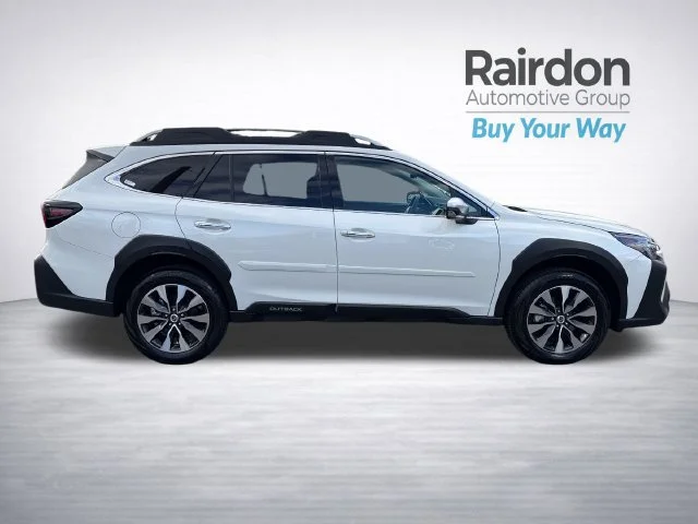 Used 2025 Crystal White Pearl Subaru Touring image 8