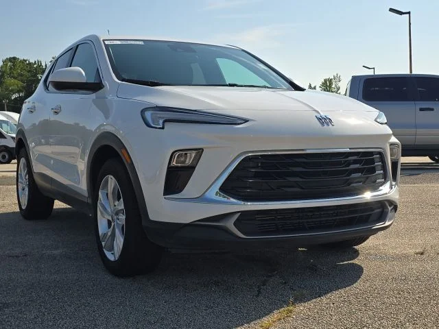 Used 2024 White Buick Preferred image 7