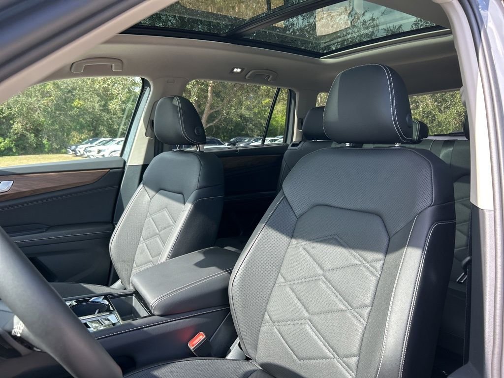 2026 Volkswagen Atlas SE w/Tech - Photo 21