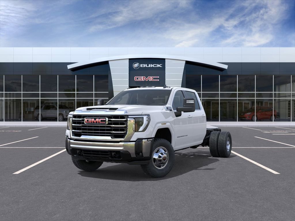 New 2026 Summit White GMC SLE image 8