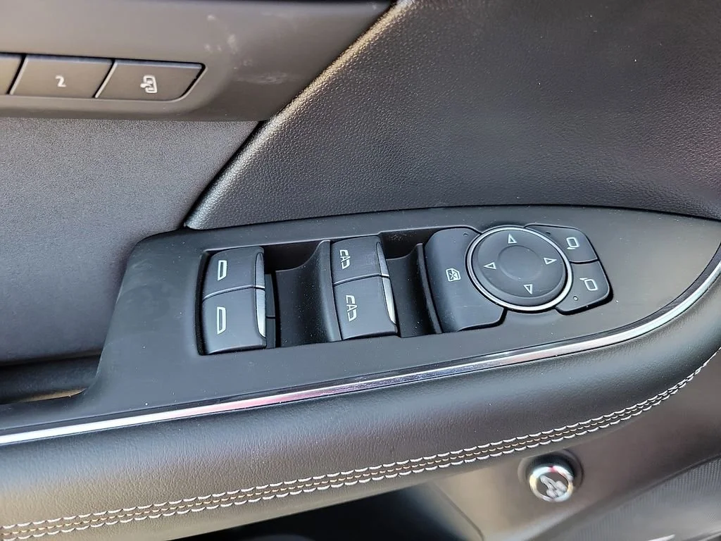 2026 Buick Envision Sport Touring - Photo 18