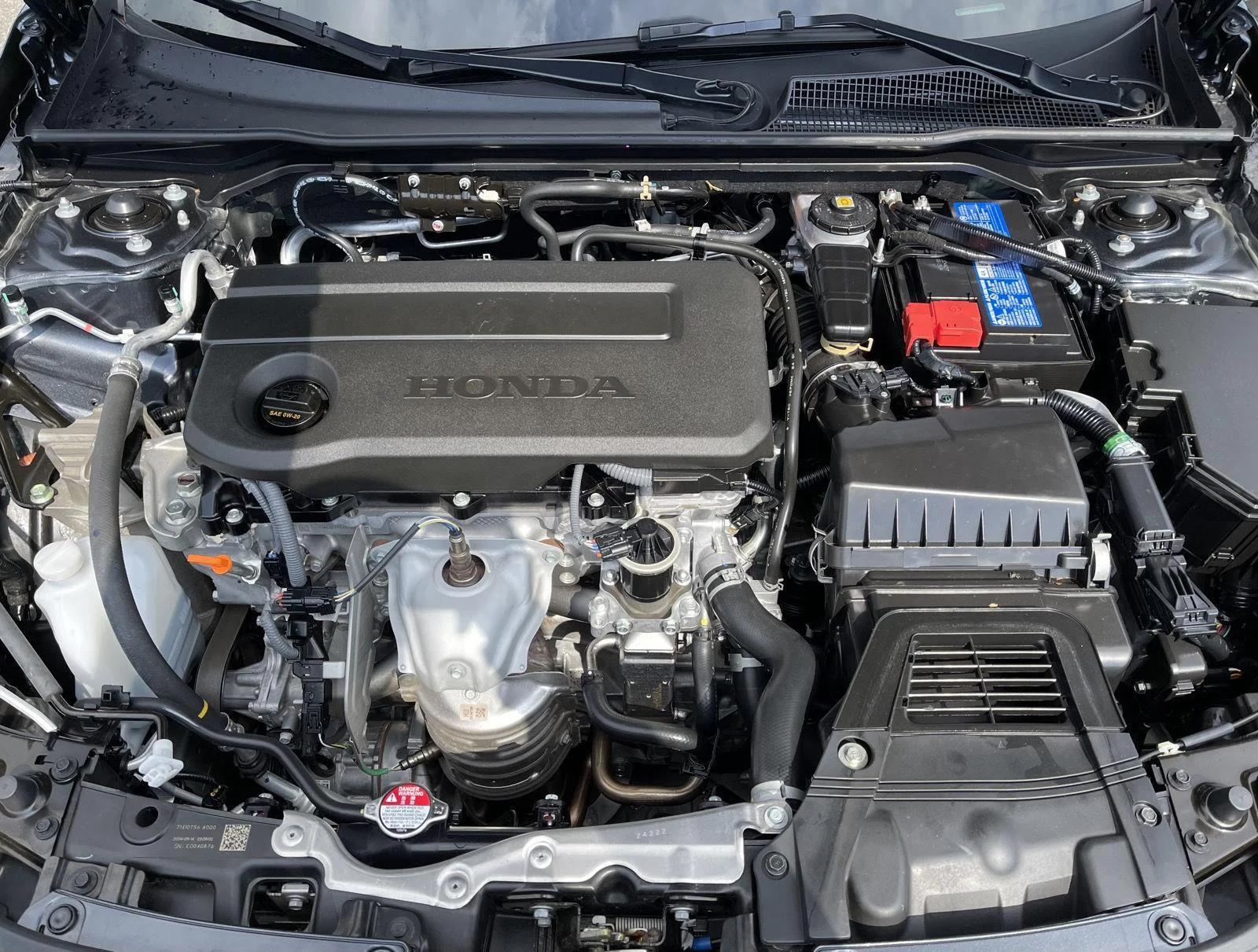Used 2025 Meteorite Gray Metallic Honda Sport image 23