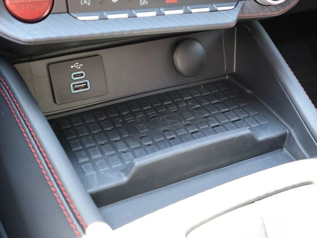 Used 2024 White Ford GT Premium image 32