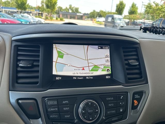 Used 2020 Black Nissan SL image 19