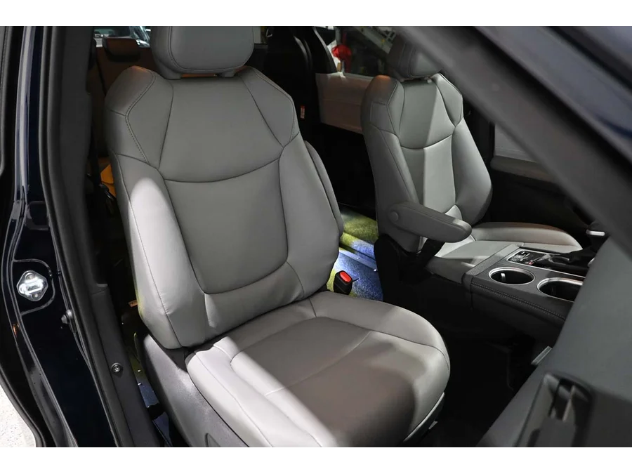 New 2026 BLUE Toyota XLE+ AWD Mobility Handicap Van image 16