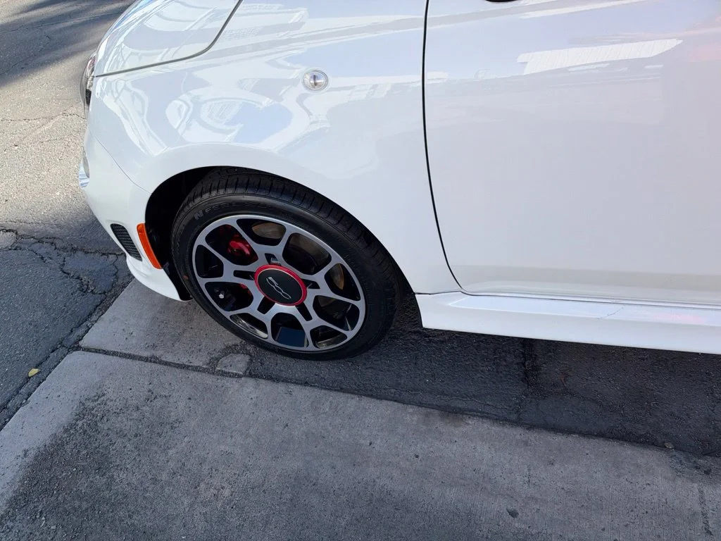 Used 2013 White FIAT Turbo image 10