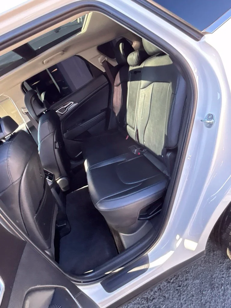 Used 2025 White Kia EX image 19
