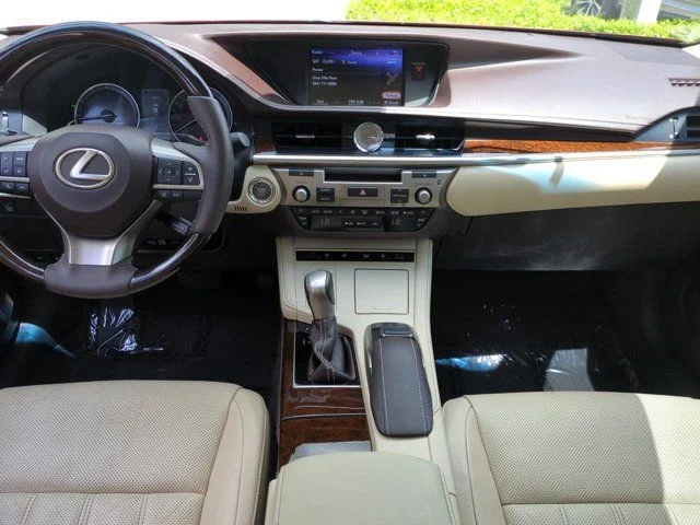 Used 2017 Red Lexus 350 image 14