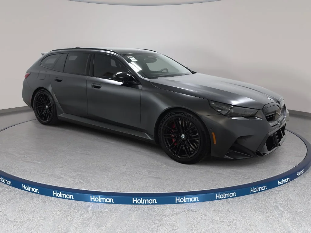 Used 2025 Frozen Deep Grey Metallic BMW Base image 4