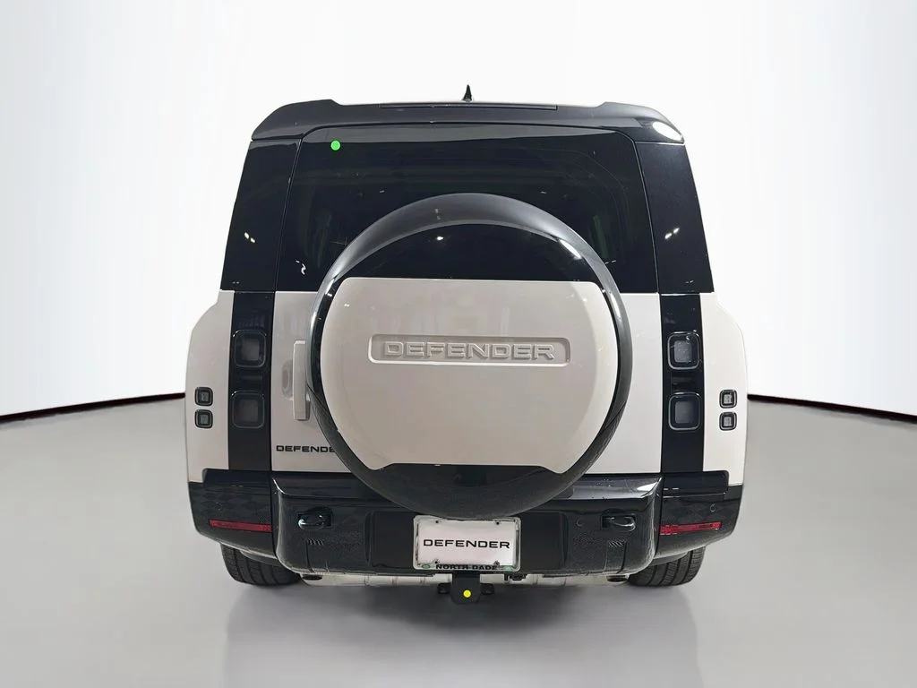 New 2026 Borasco Grey Land Rover X-Dynamic SE image 6