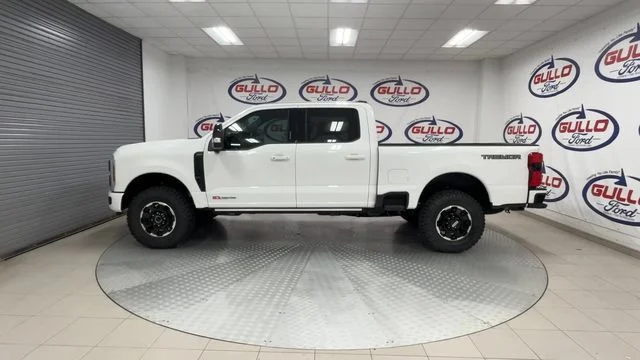 New 2026 Star White Metallic Tri-Coat Ford Lariat image 6
