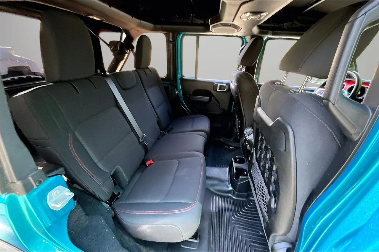 Certified Used 2020 Teal Jeep Rubicon image 23