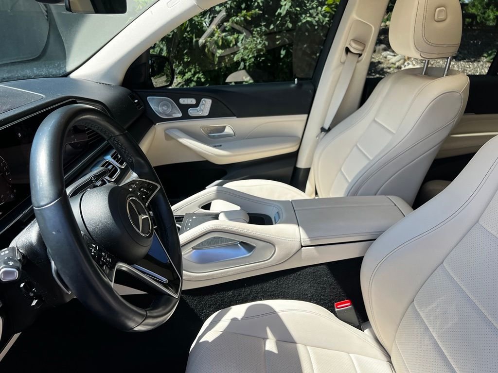 Certified Used 2024 Green Mercedes-Benz GLE 450e image 10