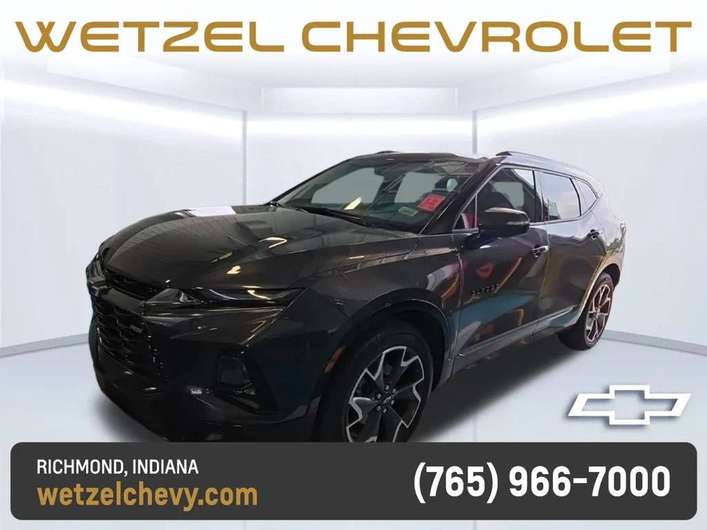 Used 2021 Gray Chevrolet RS image 1