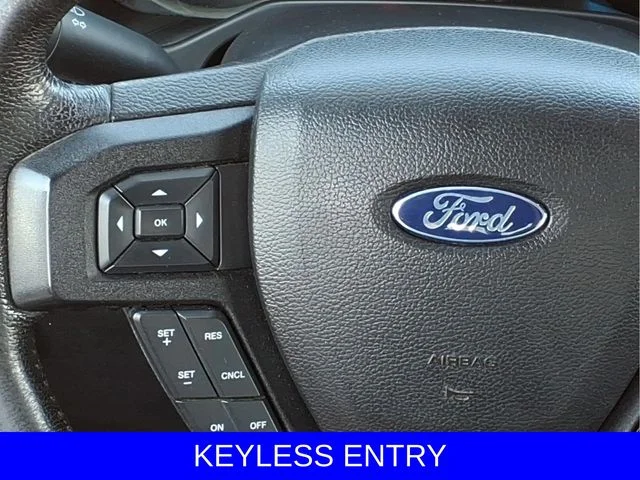 Used 2016 Gray Ford XLT image 6