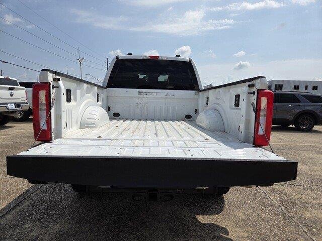 Used 2024 Oxford White Ford XLT image 29