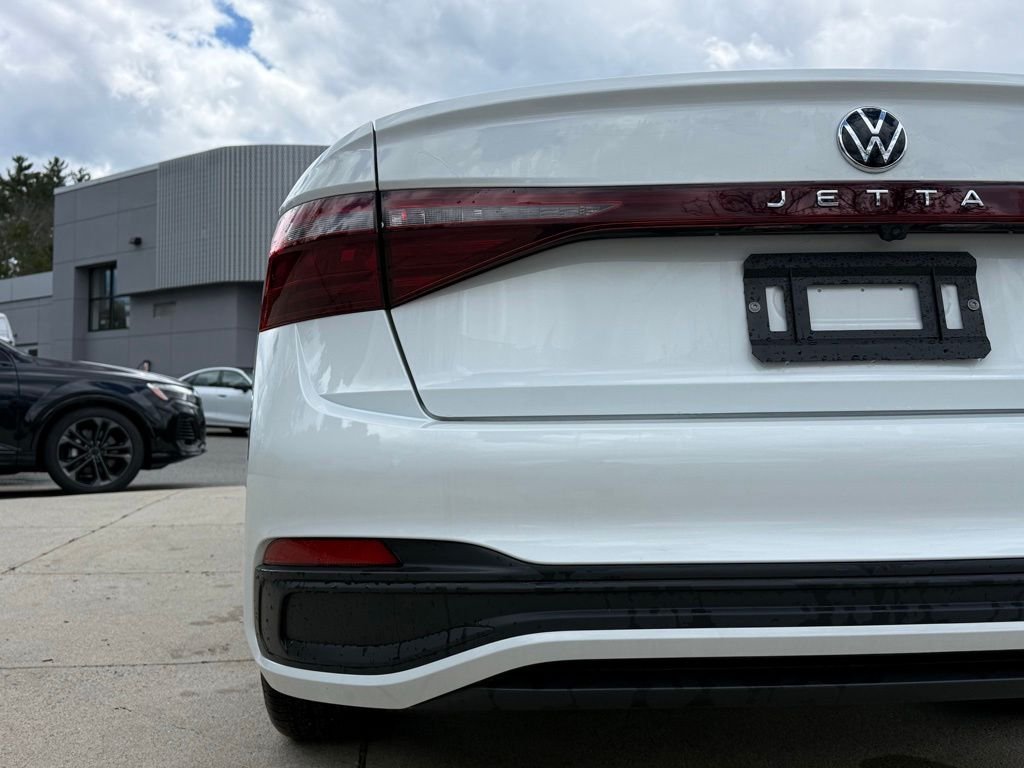 New 2026 White Volkswagen 1.5T Sport image 15