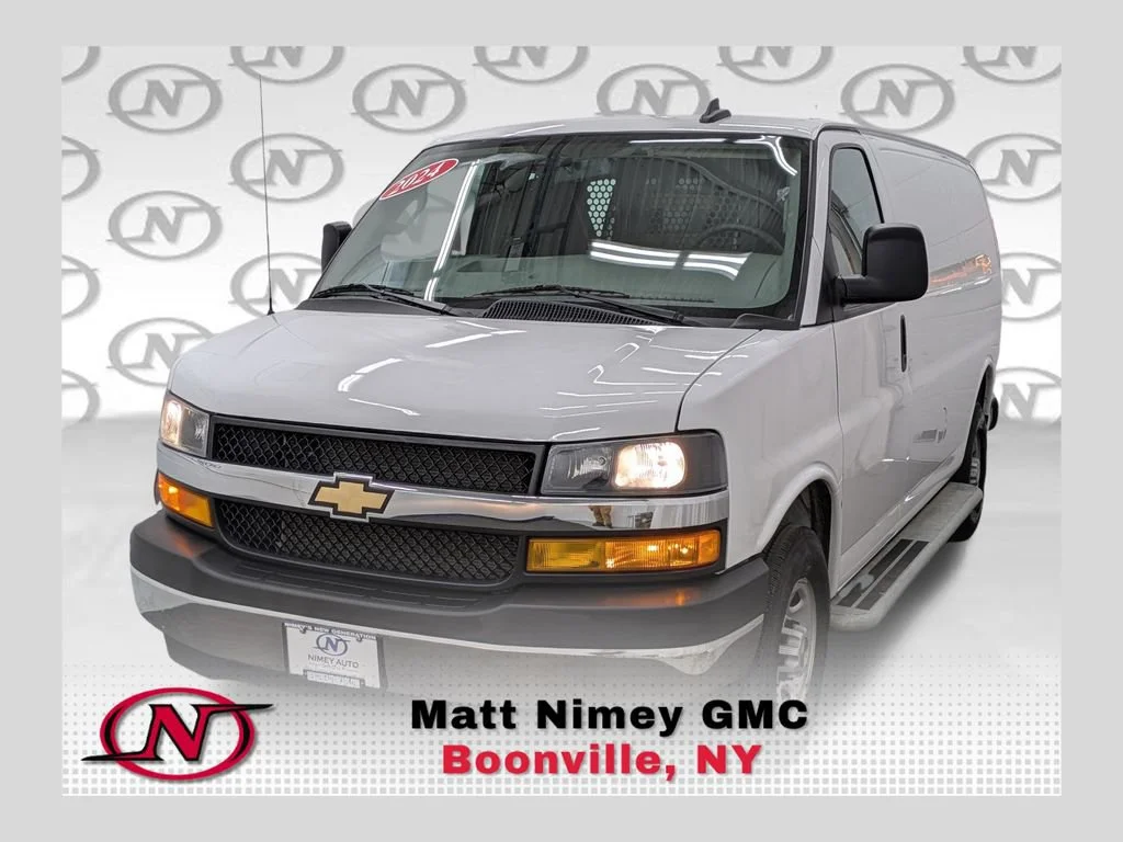 2024 Chevrolet Express 2500 1WT SWB's photo