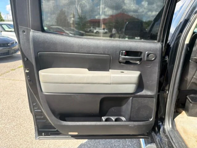 Used 2008 Black Toyota Base image 20