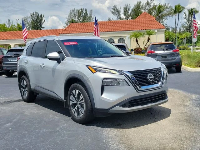 Certified Used 2023 Silver Nissan SV image 3