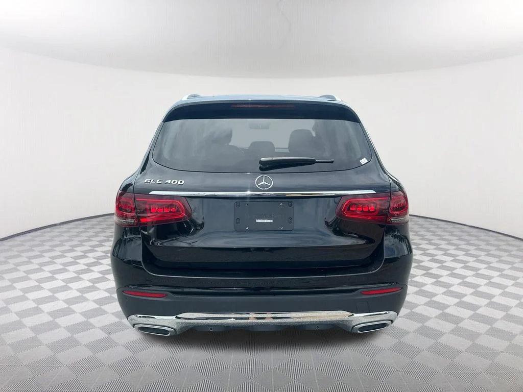 Used 2020  Mercedes-Benz GLC 300 image 6