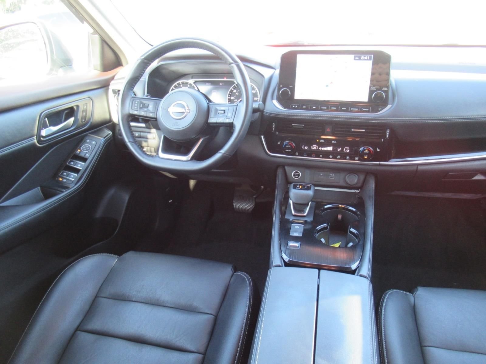 Used 2022 Gray Nissan SL image 13