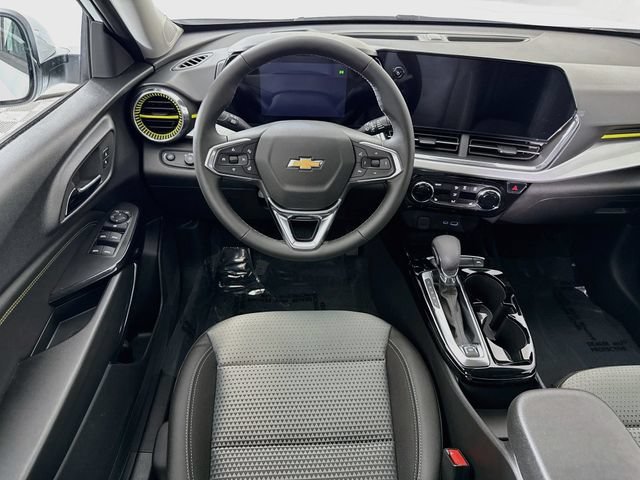 New 2026 Summit White Chevrolet LT image 23