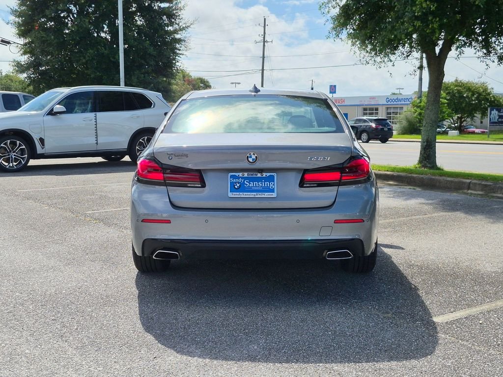 Used 2023 Gray BMW 530i image 4