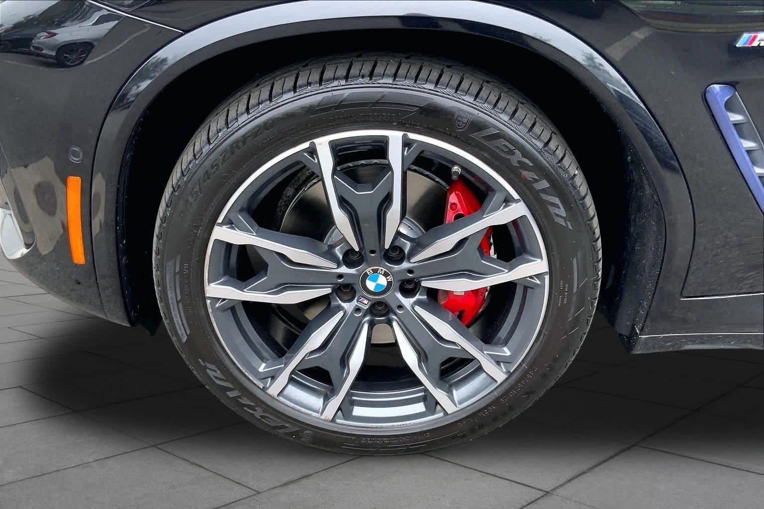 Used 2022 Black Sapphire Metallic BMW M40i image 10