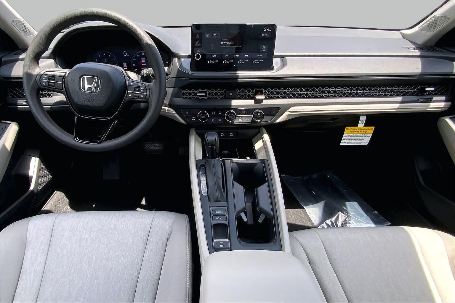 New 2026 Platinum White Pearl Honda SE image 5