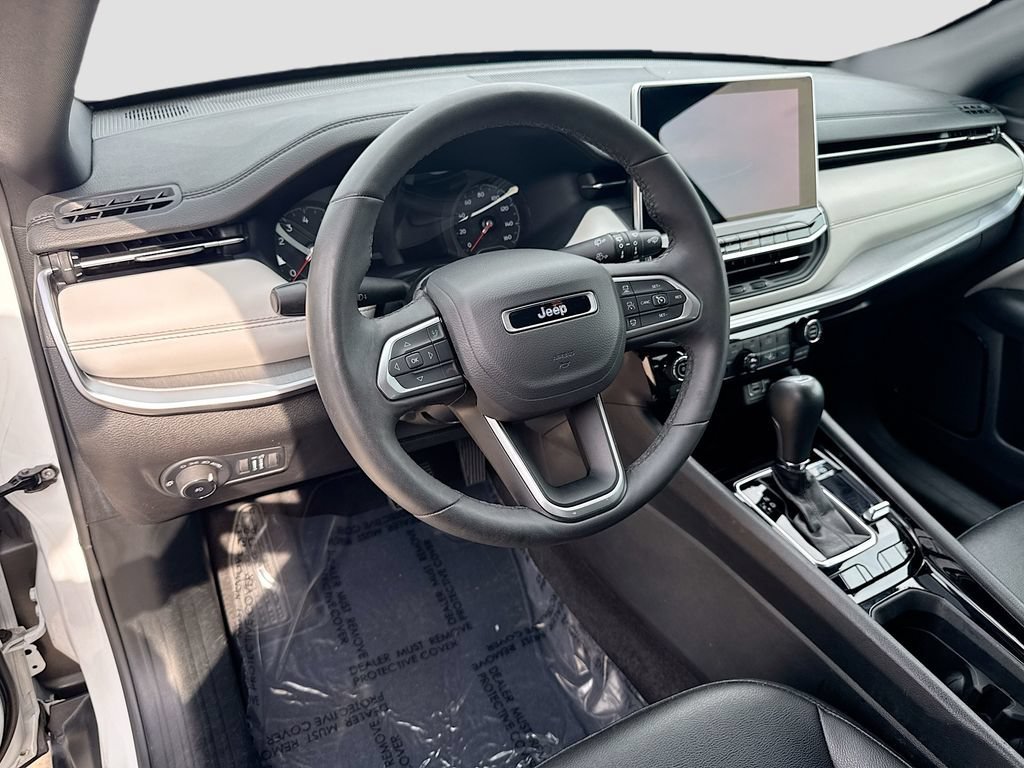 2025 Jeep Compass Limited - Photo 9