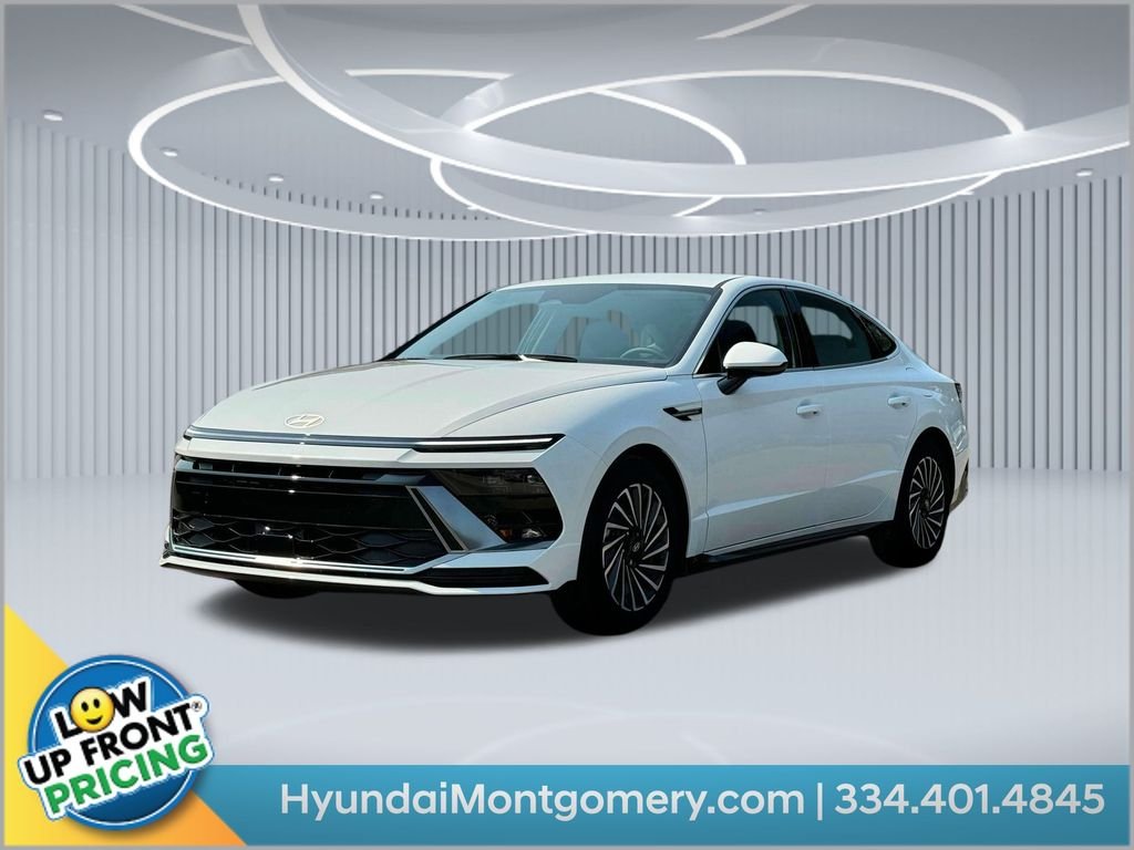 New 2025 White Hyundai SEL image 20