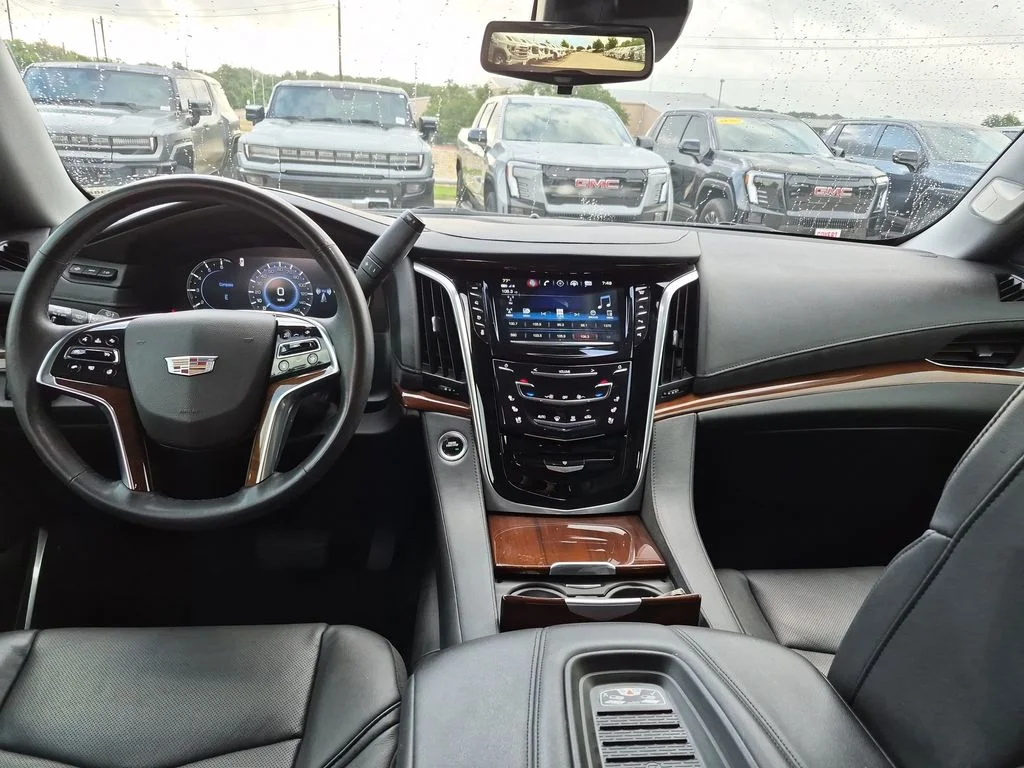Used 2020 Black Cadillac Premium Luxury image 34