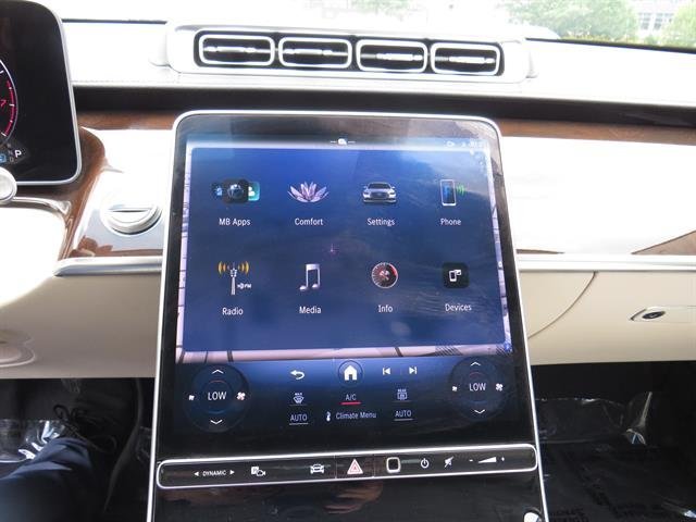 Certified Used 2023 MANUFAKTUR Diamond White Mercedes-Benz S 500 image 15