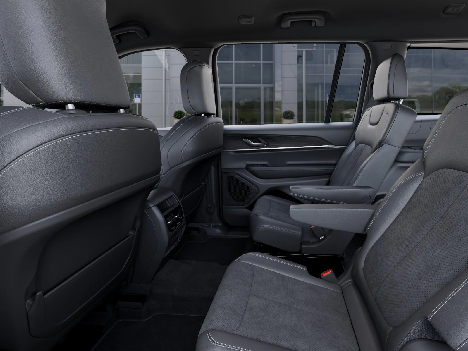 New 2027 Bright White Clear-Coat Paint Jeep Laredo Altitude image 54