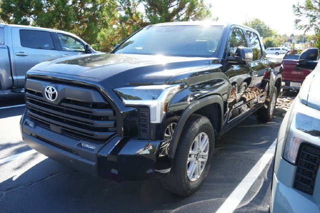 2025 Toyota Tundra SR5 - Photo 8