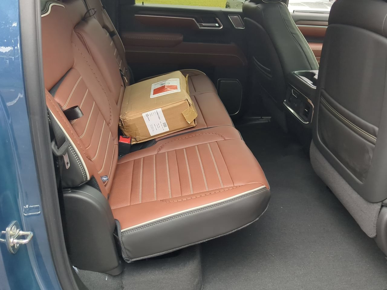 New 2026 Downpour Metallic GMC Denali Ultimate DRW image 28