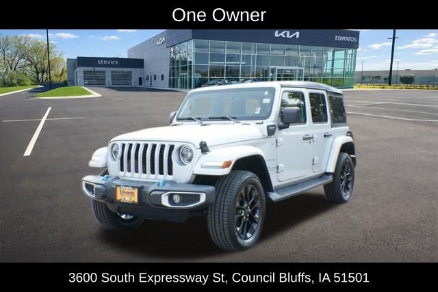 Used 2023 Silver Jeep Sahara 4xe image 6