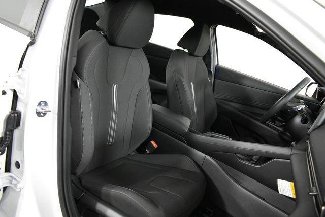 New 2026 White Hyundai SEL Sport image 57