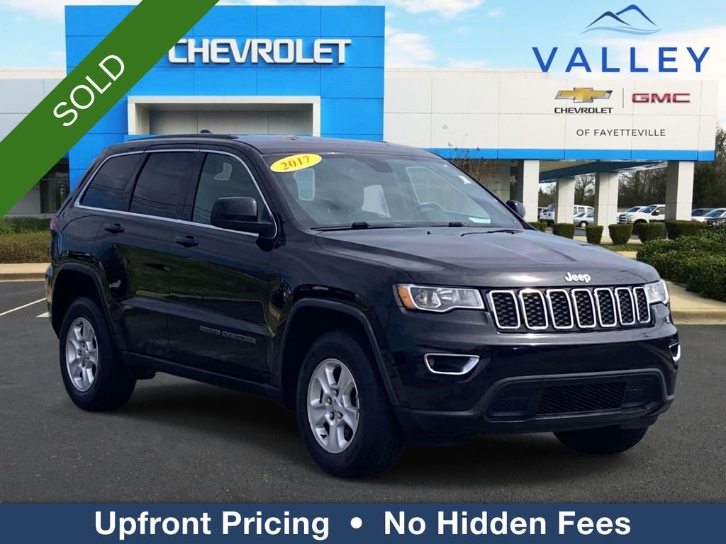 2017 Jeep Grand Cherokee Laredo 4WD's photo